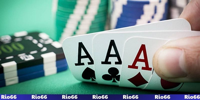 Game bài hấp dẫn với bàn đấu công bằng Game bài hấp dẫn với bàn đấu công bằng